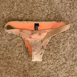 Triangl tan floral bikini bottoms